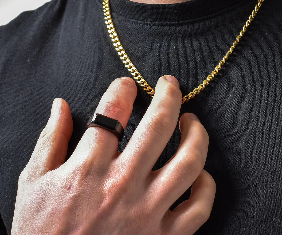 Engravd Black Ring - Personalised Initials - Image 2