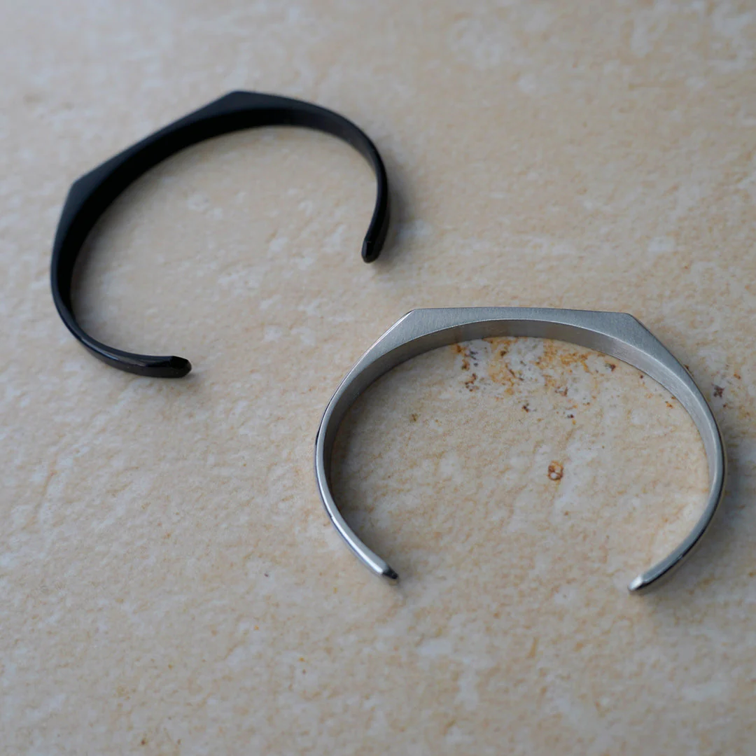 Silver Engravd Signet Cuff - Initials - Image 7